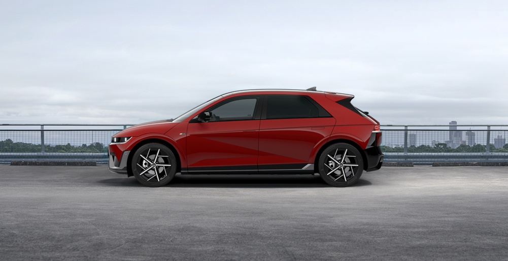 IONIQ-5-N-Line_Side-view1120x600 Hyundai IONIQ 5 N Line เสริมลุคสปอร์ต อเนกประสงค์ครบครัน เริ่ม 1.988 ล้านบาท