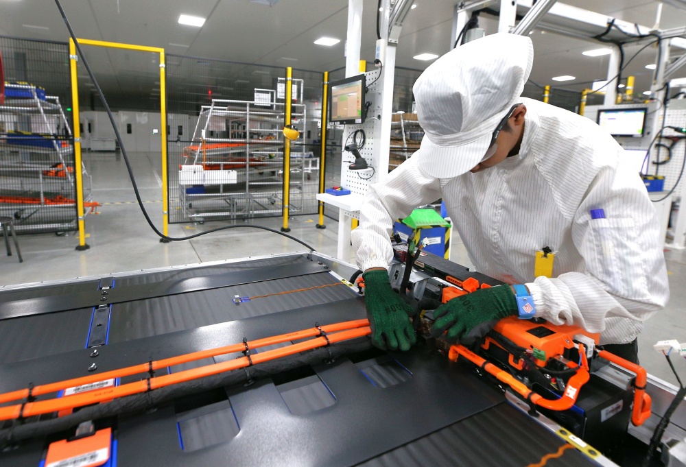 batch_GWM-x-SVOLT_ไลน์แพ็กแบตเตอรี่ไฟฟ้า-4 นวัตกรรมสุดล้ำความปลอดภัยสุดล้ำใน ORA Good Cat มั่นใจในทุกเหตุการณ์ไม่คาดฝัน