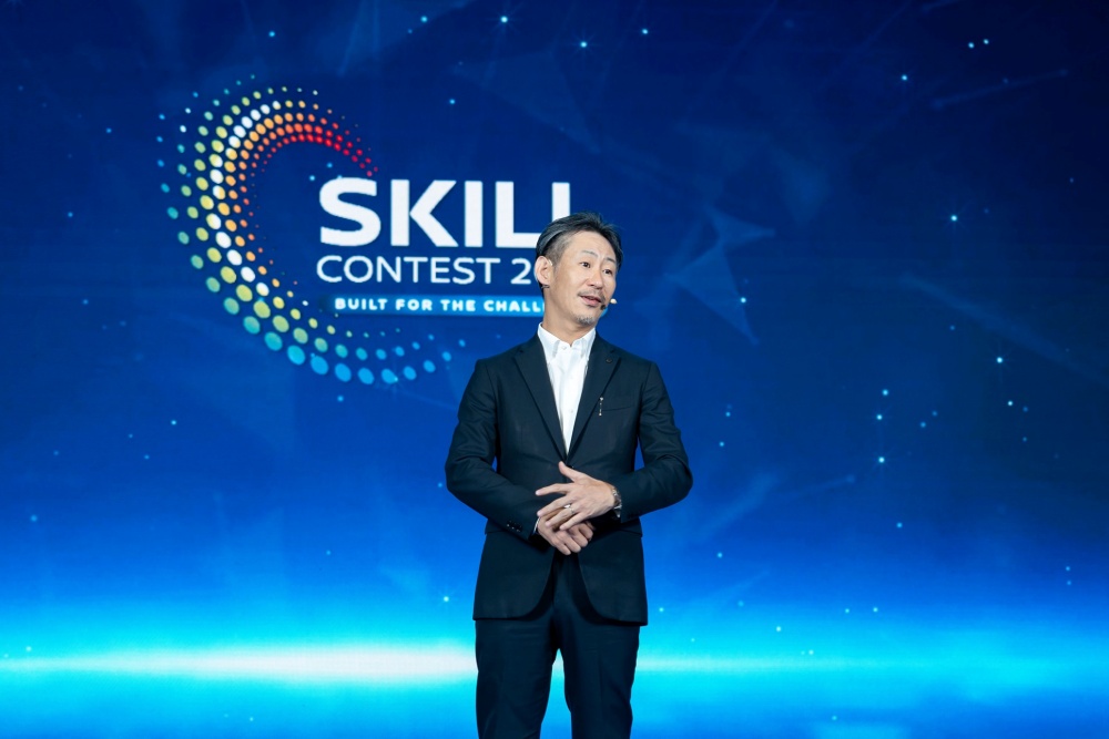 batch_Nissan-Skills-Contest-2024_นายโทชิฮิโระ-ฟูจิคิ Nissan Skills Contest 2025 การแข่งขันยกระดับศักยภาพงานบริการของบุคลากรปีที่ 13