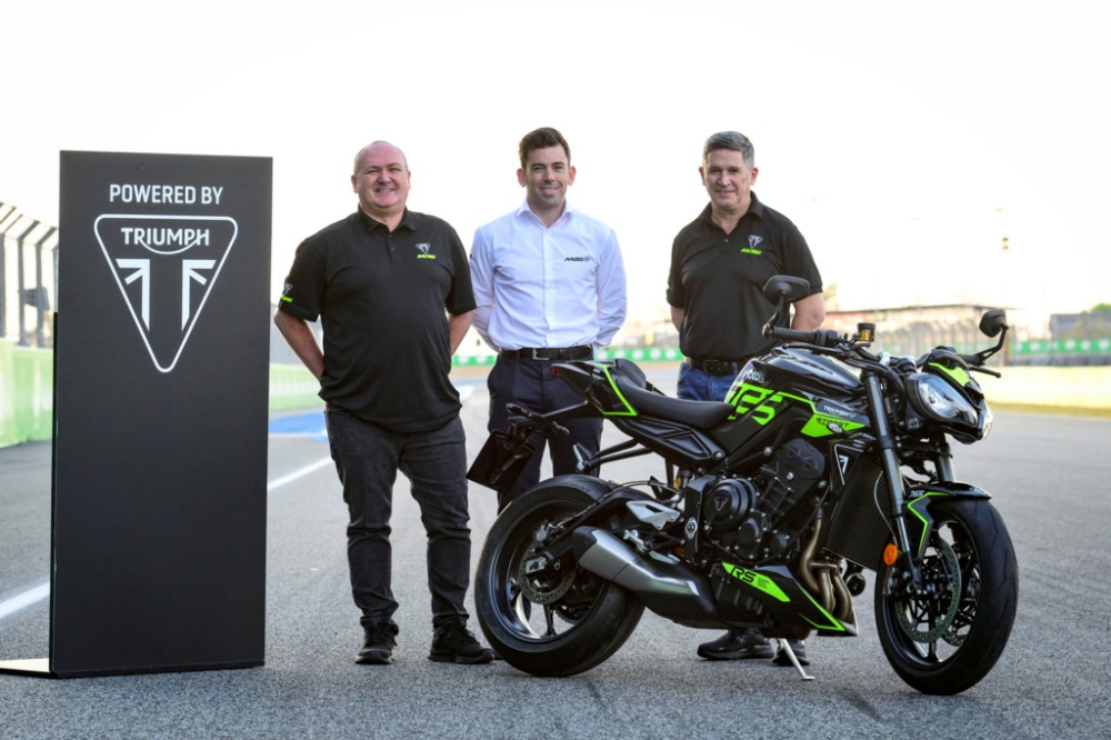 batch_Triumph-STREET-TRIPLE-765-RS-Moto2-Limited4 Triumph เปิดโอกาสแฟน ๆ MOTO2 ร่วมลุ้น STREET TRIPLE 765 RS