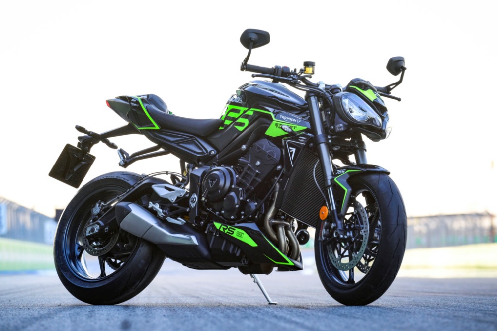 batch_Triumph-STREET-TRIPLE-765-RS-Moto2-Limited5 Triumph เปิดโอกาสแฟน ๆ MOTO2 ร่วมลุ้น STREET TRIPLE 765 RS