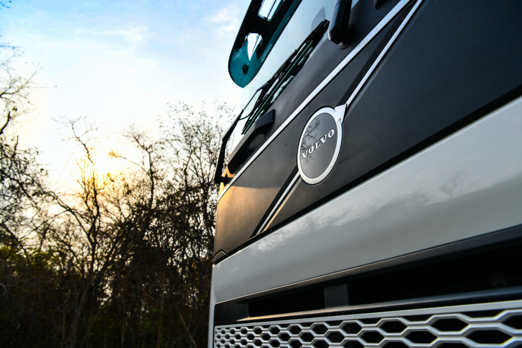 Volvo-Truck-Euro-5-1171-1024x683 Volvo Truck เปิดตัวรถบรรทุกมาตรฐานยูโร 5 อย่างเป็นทางการ