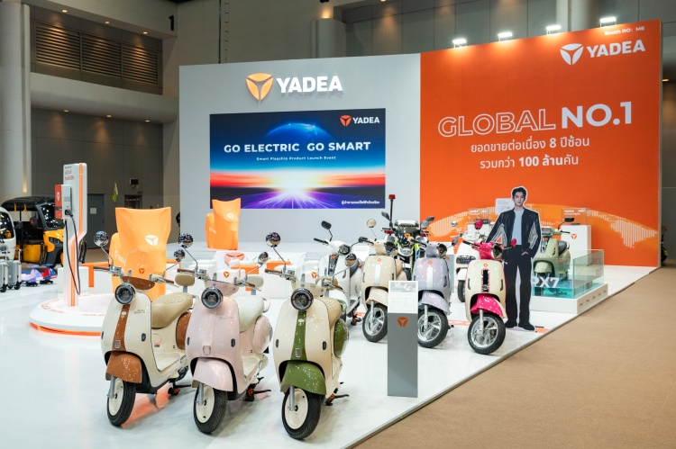 batch_1.3 Yadea Velax ปฏิวัติการขับขี่ด้วยเทคโนโลยีไฟฟ้าอัจฉริยะ ยลโฉมความล้ำที่งาน Motor Show 2025