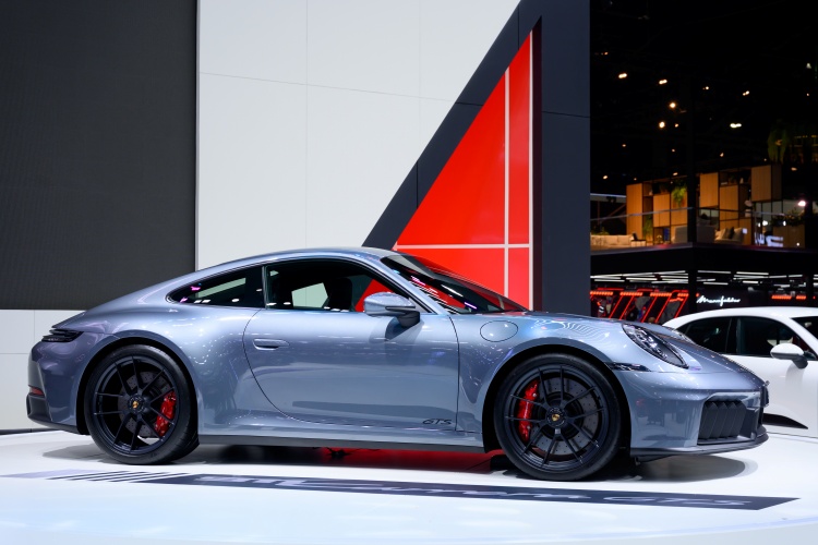 batch_911-GTS3 Porsche 911 GTS มาพร้อมเทคโนโลยี T-Hybrid ครั้งแรกในอาเซียน