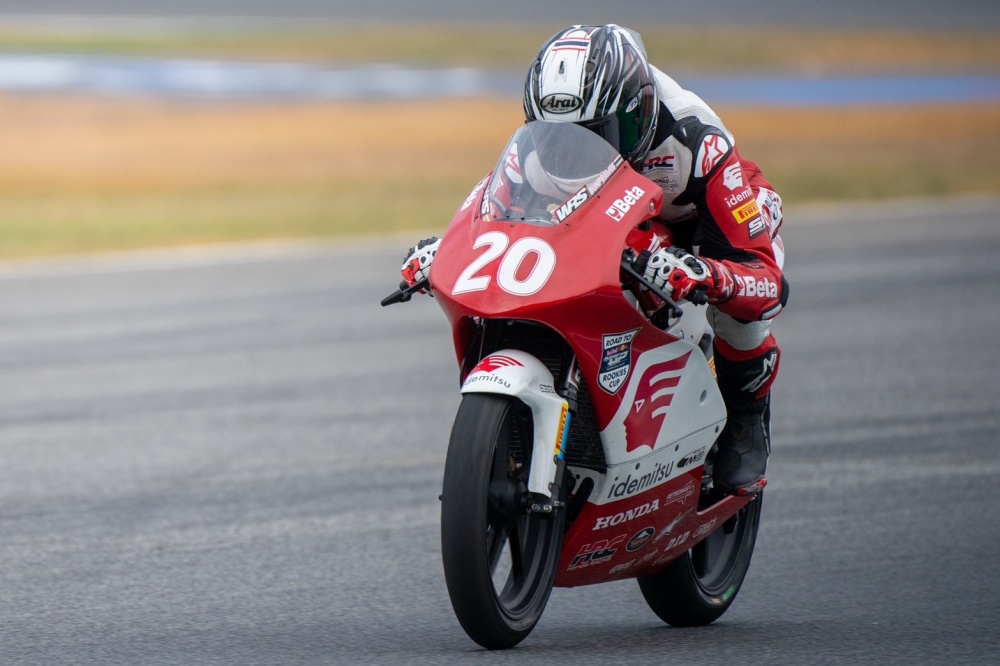 batch_ATC-สนาม1-05 "อุ้ม-นพรุธพงษ์” ดาวรุ่งไทย กระหึ่มโฮมเรซ! ผงาดโพเดียมดาวรุ่งชิงแชมป์เอเชีย