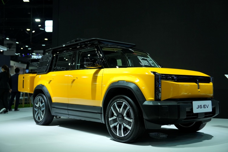 batch_JAECOO-6-EV-4 OMODA & JAECOO เปิดบูธยิ่งใหญ่ พร้อมประกาศราคา JAECOO 7 SHS ในงาน Motor Show 2025