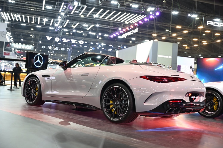 batch_Mercedes-AMG-SL-55-4MATIC Mercedes-Benz เปิดบ้าน Friend with Benz พร้อมยลโฉม 3 โมเดลใหม่ที่งาน Motor Show 2025