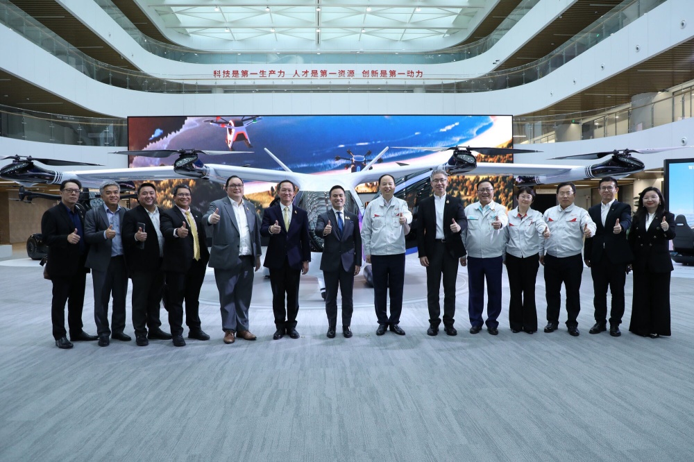 batch_Ministry-of-Industry-visit-GAC-Group-1 GAC Group เปิดบ้านต้อนรับรัฐมนตรีกระทรวงอุตสาหกรรมเยี่ยมชมศูนย์วิจัยอัจฉริยะ