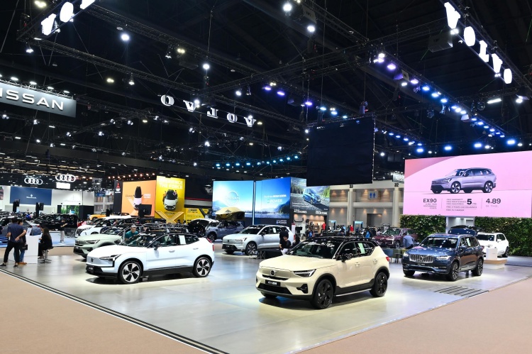 batch_Motor-Show-2025_Volvo-Booth-12 Volvo XC90 & EX90 (6 Seat) เปิดตัวครั้งแรกในไทยที่งาน Motor Show 2025