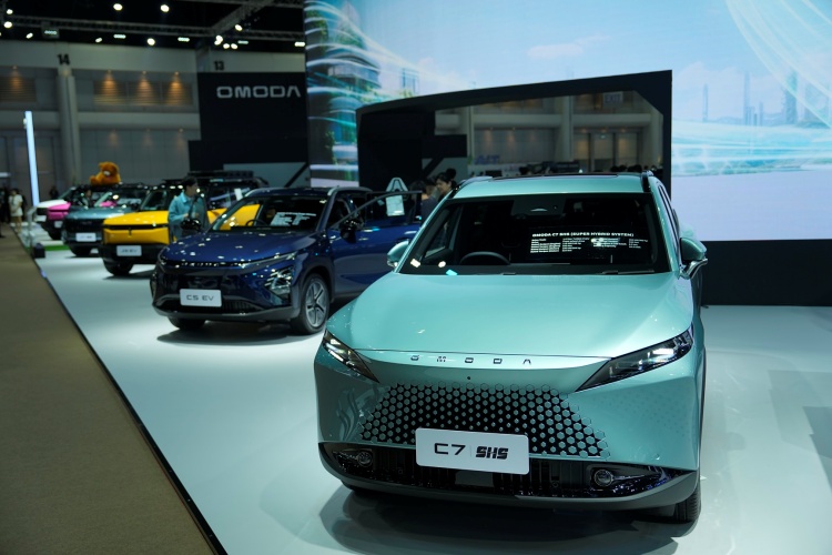 batch_OMODA-JAECOO_Atmosphere_6 OMODA & JAECOO เปิดบูธยิ่งใหญ่ พร้อมประกาศราคา JAECOO 7 SHS ในงาน Motor Show 2025
