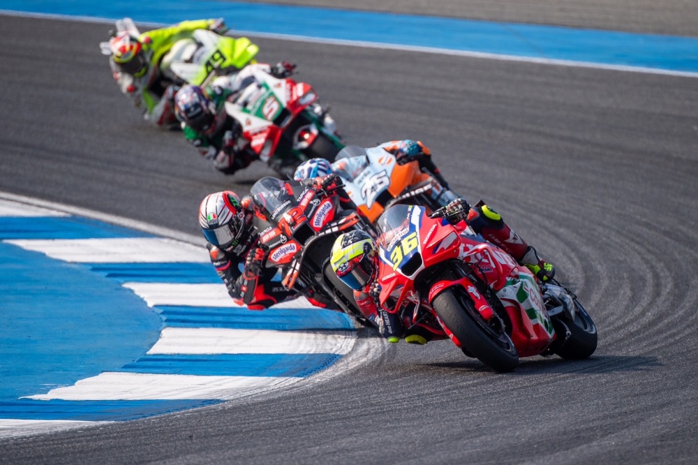 batch_Race-2025-10 “ก้อง-สมเกียรติ” คว้า Top 18 MotoGP โฮมเรซ ThaiGP 2025