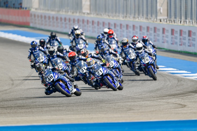 batch_S__524894231 เปิดฉาก YAMAHA R3 BLU CRU Asia-Pacific Championship 2025 “คเนโซวิซ” เข้าวินเรซแรก
