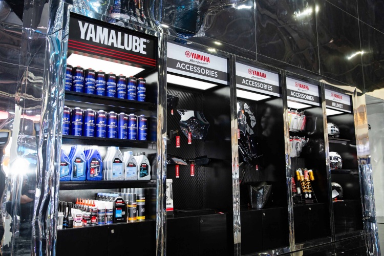 batch_S__525688887 Yamaha เปิดตัว R9, R3, SR400 Final Edition กลางงาน Motor Show 2025