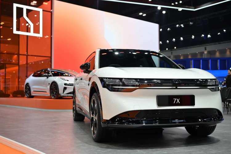 batch_ZEEKR-7X-1 ZEEKR ยลโฉมทัพรถไฟฟ้าระดับพรีเมียมลักชูรีหลากรุ่นในงาน Motor Show 2025