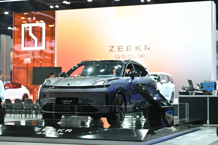 batch_ZEEKR-Group-Concept-Car ZEEKR ยลโฉมทัพรถไฟฟ้าระดับพรีเมียมลักชูรีหลากรุ่นในงาน Motor Show 2025