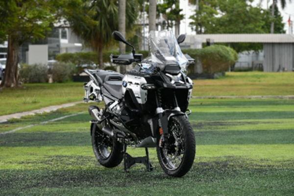 batch_image-6 เปิด List รถใหม่ BMW - MINI - BMW Motorrad บุกงาน Motor Show 2025