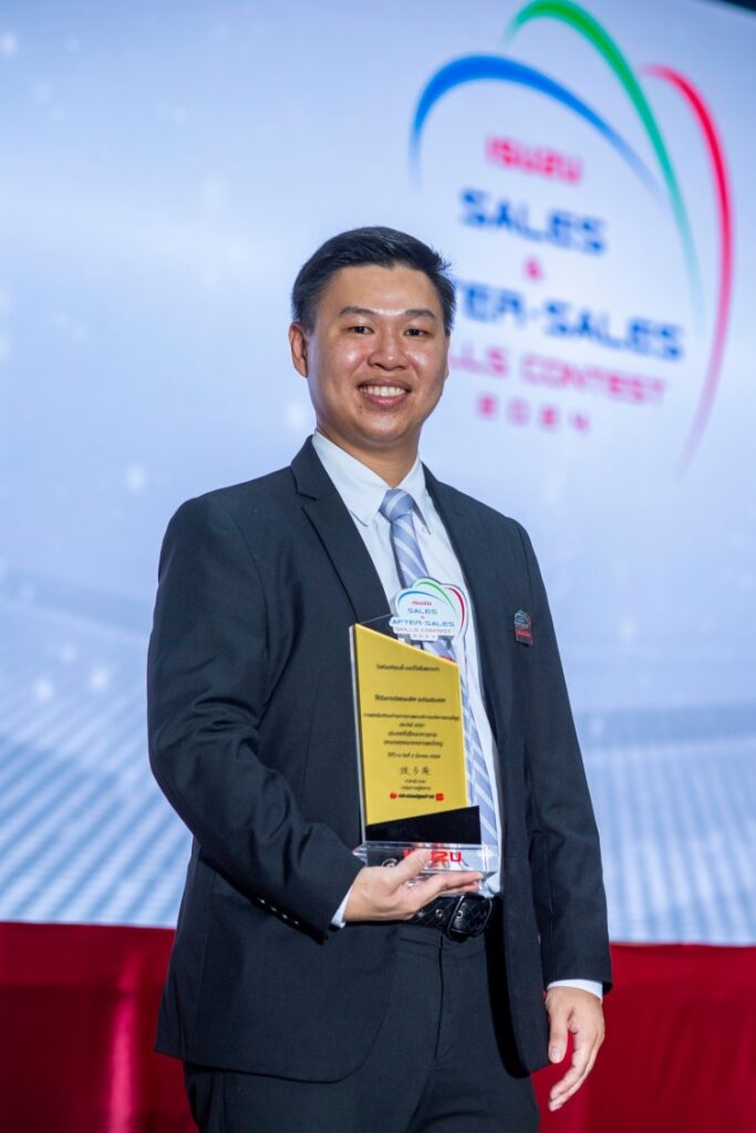 batch_คุณมงคลชัย-วงศ์มหาศิริกุล-683x1024 Isuzu จัดการแข่งขันทักษะด้านการขายและบริการหลังการขายประจำปี 2567