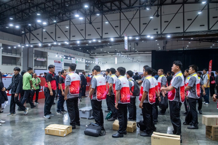 batch_ผู้เข้าแข่งขัน-Isuzu-Skill-Contest-2024-3 Isuzu จัดการแข่งขันทักษะด้านการขายและบริการหลังการขายประจำปี 2567