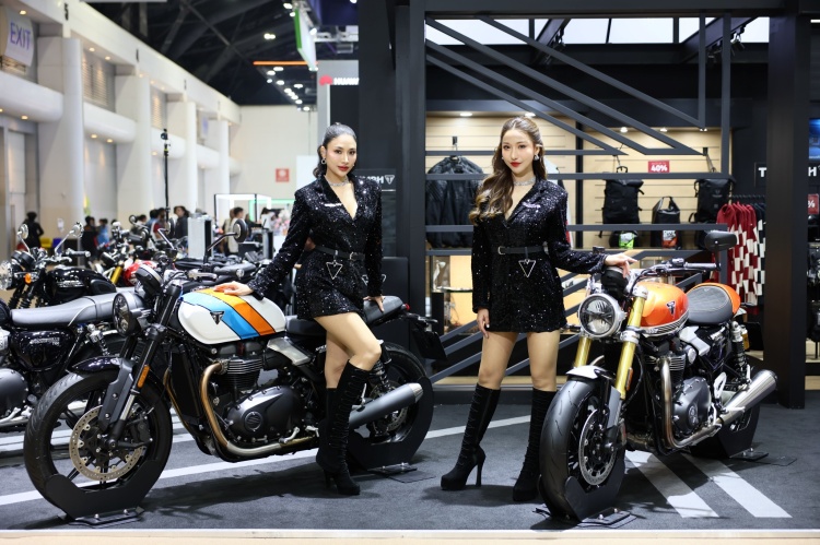 batch_ภาพประกอบข่าวประชาสัมพันธ์-4 Triumph บุก Motor Show 2025 ไฮไลท์เด็ด Bonneville Bobber TFC รุ่นพิเศษ