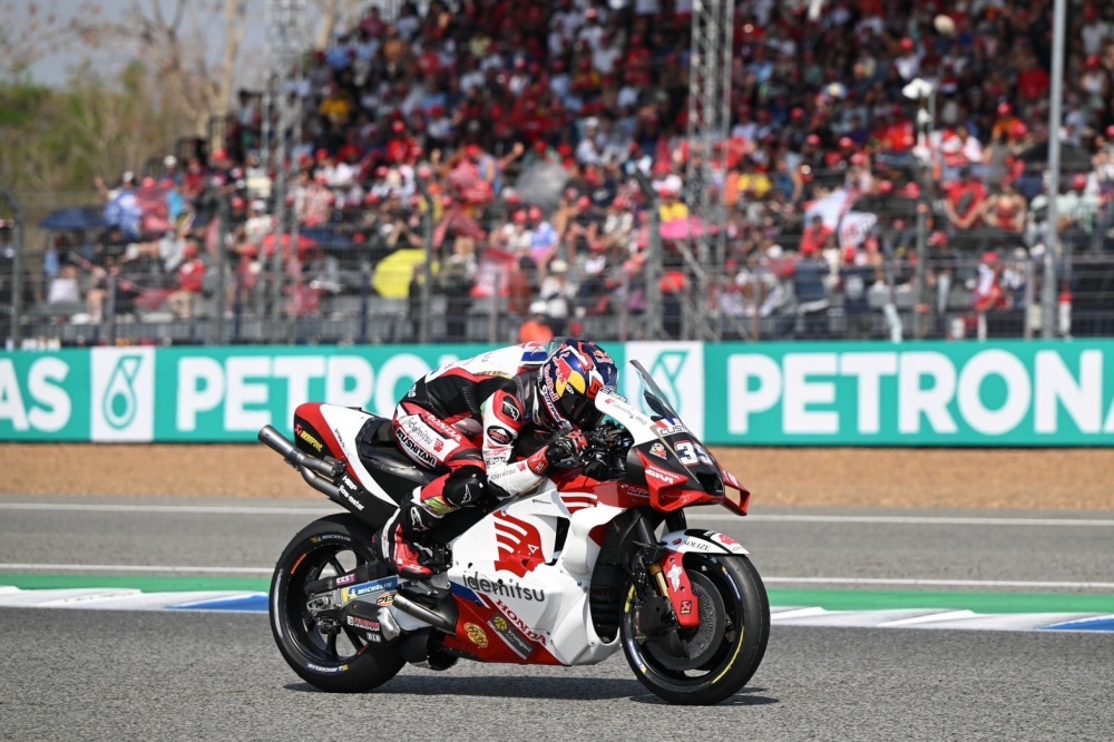 batch_สปรินต์เรซ-04 “ก้อง-สมเกียรติ” ลงประเดิม Honda คว้า Top 9 โมโตจีพี สปรินต์เรซ ใน ThaiGP 2025