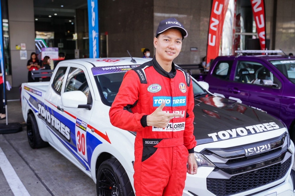batch_โดม-ราชนันทร์-คุณาริยานุกูล ISUZU ONE MAKE RACE 2025 เปิดม่านระเบิดความมันส์ต่อเนื่องเป็นปีที่ 16