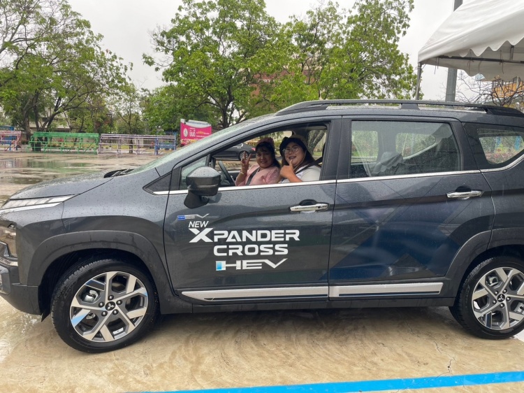 batch_06-MMTh_EngineDonationinNakhonRatchasima Mitsubishi จับมือ ช.พ.น. เปิดศูนย์การเรียนรู้เทคโนโลยียานยนต์มิตซูบิชิ