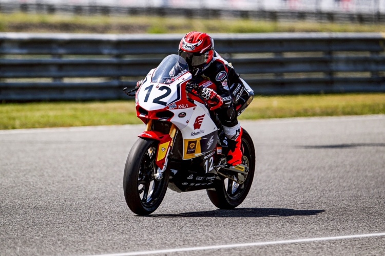 batch_ARRC-R1-15_เฟอร "ชิพ-นครินทร์“ คว้าแชมป์ ASB1000 ARRC 2025 สนามเปิดฤดูกาลสุดยิ่งใหญ่