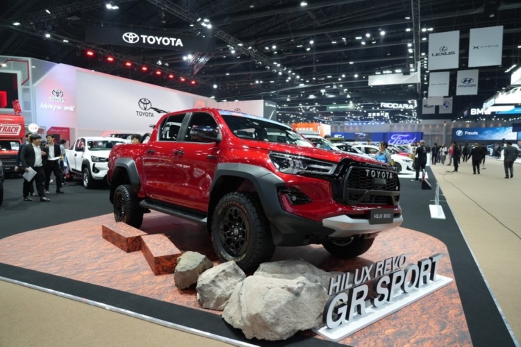 batch_DSC00564 Toyota จัดเต็มทัพผลิตภัฑณ์ครอบคลุมทุกสไตล์ พร้อมข้อเสนอสุดฮอตในงาน Motor Show 2025
