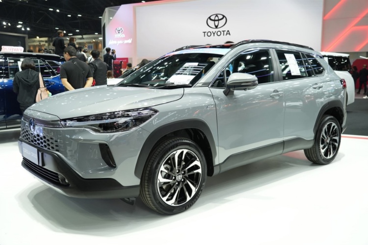 batch_DSC00629 Toyota จัดเต็มทัพผลิตภัฑณ์ครอบคลุมทุกสไตล์ พร้อมข้อเสนอสุดฮอตในงาน Motor Show 2025