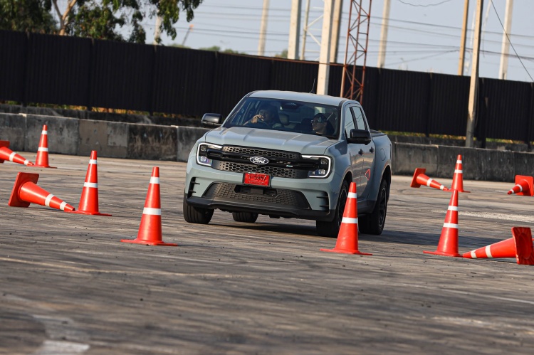 batch_Ford-Fan-Fest-3_9 Ford Fan Festival: Family Playground ชวนแฟนๆ ท้าความมันส์กับการทดสอบขับถนนลื่น