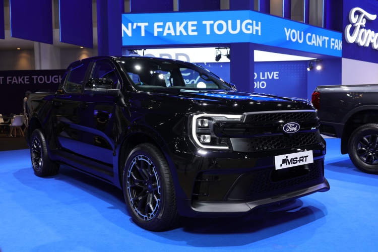 batch_Ford-Ranger-พร้อมชุดแต่ง-MS-RT Ford จัดเต็มไลน์อัพกระบะ - PPV พร้อมสร้างประสบการณ์ใหม่ของชาวครีเอเตอร์ในงาน Motor Show 2025