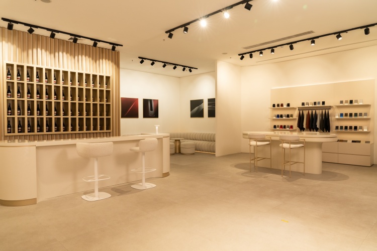 batch_LAND-ROVER-Showroom-Exterior_2 Land Rover Defender OCTA Edition One เผยโฉมครั้งแรกในไทยพร้อมโชว์รูมโฉมใหม่อย่างเป็นทางการ