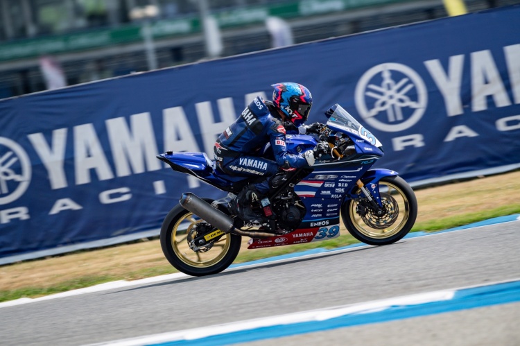 batch_S__534609939 “ตี-อนุภาพ" ฝ่าฝนเซฟท็อปไฟว์เรซสุดหิน ARRC 2025 เรซแรกที่บุรีรัมย์