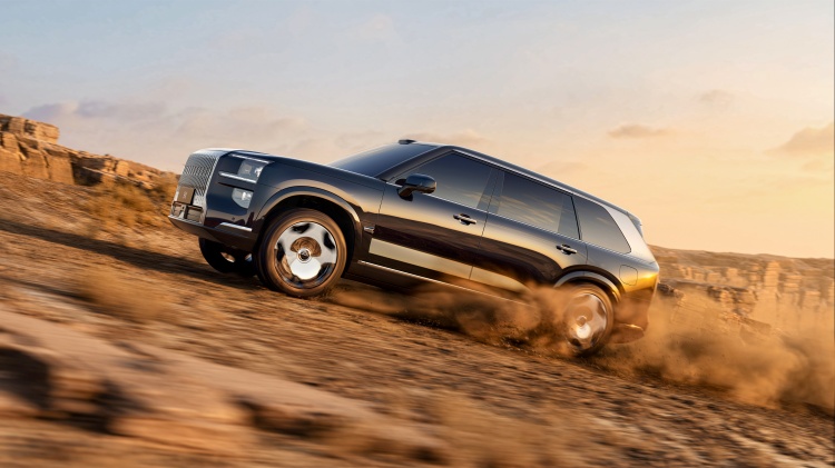 batch_ZEEKR-9X-1 ZEEKR 9X - Lynk & Co 900 เปิดตัวครั้งแรกในงาน Shanghai Auto Show 2025