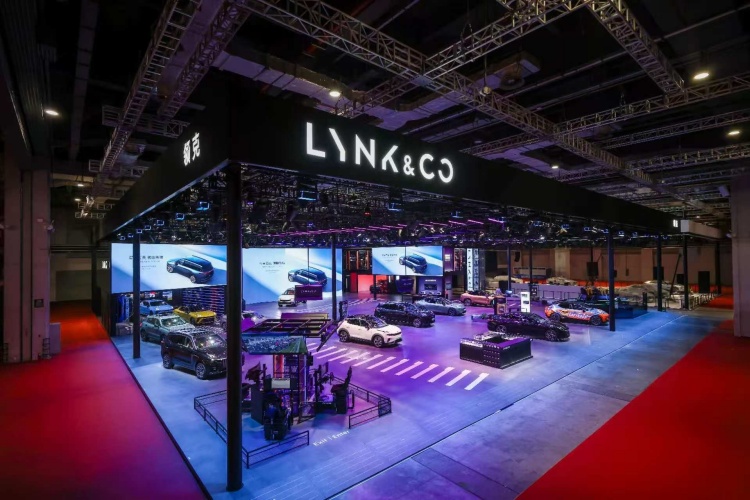 batch_ZEEKR-Group-at-Shanghai-Auto-Show-4 ZEEKR 9X - Lynk & Co 900 เปิดตัวครั้งแรกในงาน Shanghai Auto Show 2025