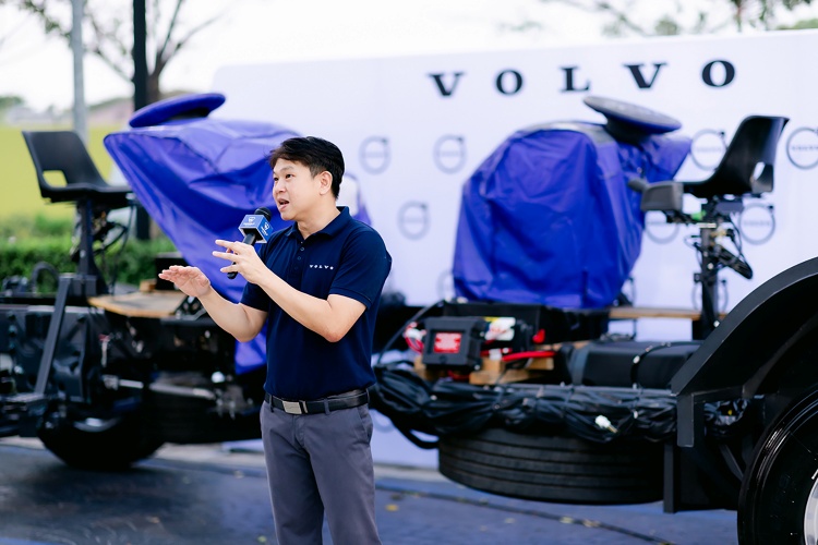 batch_pix1s Volvo Bus เปิดตัวแชสซีรถบัสมาตรฐานยูโร 5 ในประเทศไทย