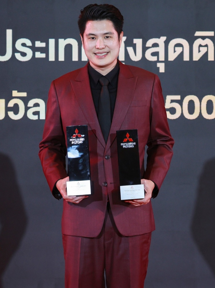 batch_04-Mr.-Jakapong-Chaitrakulthong-Managing-Director-of-Mitsu-Rungcharoen Mitsubishi  มอบรางวัล “ผู้จำหน่ายยอดเยี่ยม ปี 2567”