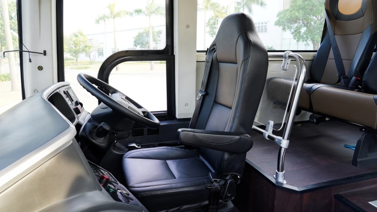 batch_06_ข่าวประชาสัมพันธ์-Mercedes-Benz-Bus-รุกตลาดรถโดยสารไทย-เปิดตัว-RS1936-รถบัสสำเร็จรูปครั้งแรก Mercedes-Benz Bus เปิดตัว RS1936 รถบัสสำเร็จรูปรุ่นใหม่ล่าสุด