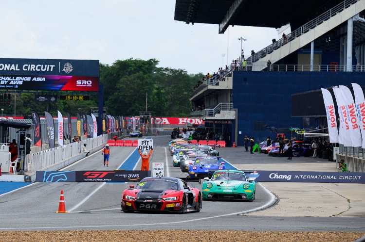 batch_1-3 “ทัพซูเปอร์คาร์พันล้าน” กระหึ่มไทย! “แบมบู เรซซิ่ง” ทีมแข่งฮ่องกงรั้งจ่าฝูงวันแรก