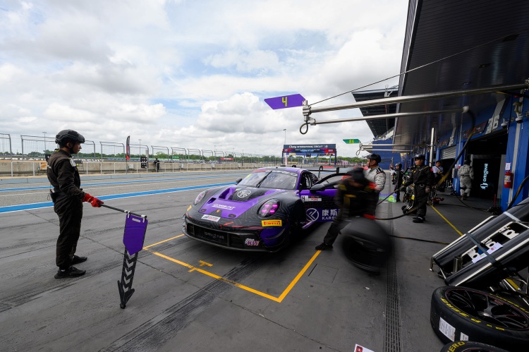 batch_17-1 “ทัพซูเปอร์คาร์พันล้าน” กระหึ่มไทย! “แบมบู เรซซิ่ง” ทีมแข่งฮ่องกงรั้งจ่าฝูงวันแรก