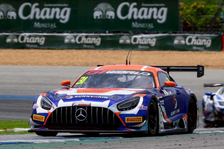 batch_6.-No.31-ฉี-เกา “ทัพซูเปอร์คาร์พันล้าน” กระหึ่มไทย! “แบมบู เรซซิ่ง” ทีมแข่งฮ่องกงรั้งจ่าฝูงวันแรก