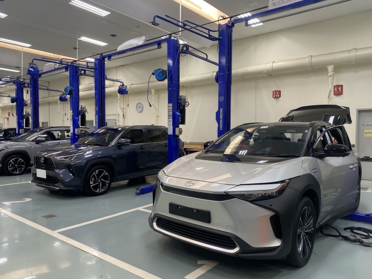 batch_7-2 Toyota เปิดหลักสูตรอบรมการบำรุงรักษารถยนต์ด้วยตัวเองสำหรับบุคคลทั่วไป