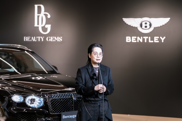 batch_Photo-0257 Bentley Bangkok x Beauty Gems เปิดตัวคอลเลกชันไฮจิวเวลรี่บนอัครยนตรกรรมสุดเลอค่า