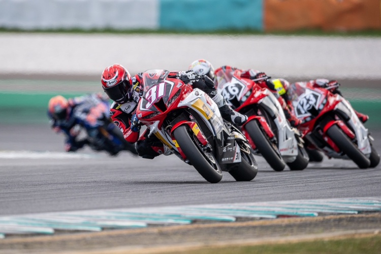 batch_R1-ARRC-สนาม2-02 "มิกซ์-ธนัช” คว้าท็อป 4 SS600 ศึกสองล้อชิงแชมป์เอเชีย ARRC 2025 ที่ มาเลเซีย