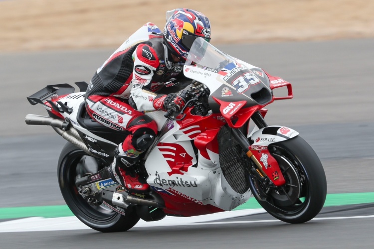 batch_Race-สนาม7-03 “ฮอนด้า” แรงต่อเนื่อง! คว้าโพเดียม MotoGP 2 สนามติด “ซาร์โก” ซิวรองแชมป์ “ก้อง-สมเกียรติ” ฮึดสู้จบเรซ