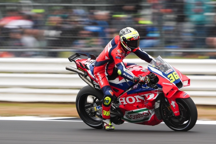 batch_Race-สนาม7-06 “ฮอนด้า” แรงต่อเนื่อง! คว้าโพเดียม MotoGP 2 สนามติด “ซาร์โก” ซิวรองแชมป์ “ก้อง-สมเกียรติ” ฮึดสู้จบเรซ