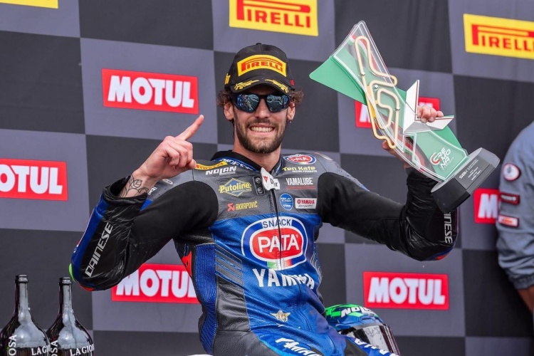 batch_S__536231944 YZF-R9 แผลงฤทธิ์ ! "มานซี" บดคู่แข่งคว้าชัย WorldSSP เรซแรกที่ เครโมน่า