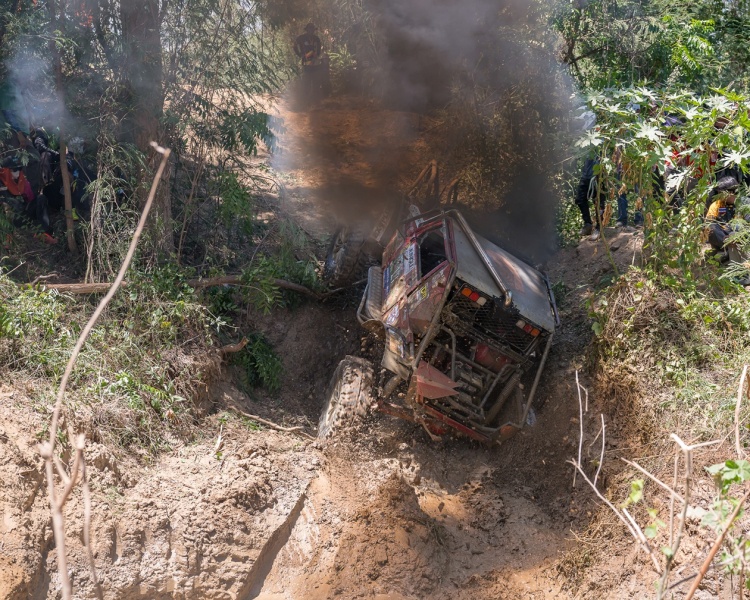 batch_TH8_4588 Toyota Hilux Revo 10 เซียนประจัญบาน 2025 พร้อมระเบิดศึกออฟโรดยิ่งใหญ่ระดับอาเซียน