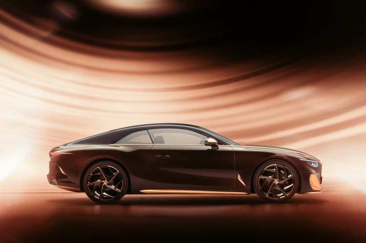 batch_The-Black-Rose-Batur-2 Bentley The Black Rose สุดยอดแกรนด์ทัวเรอร์ หรูล้ำด้วยการตกแต่งทองคำโรสโกลด์แบบ 3 มิติ