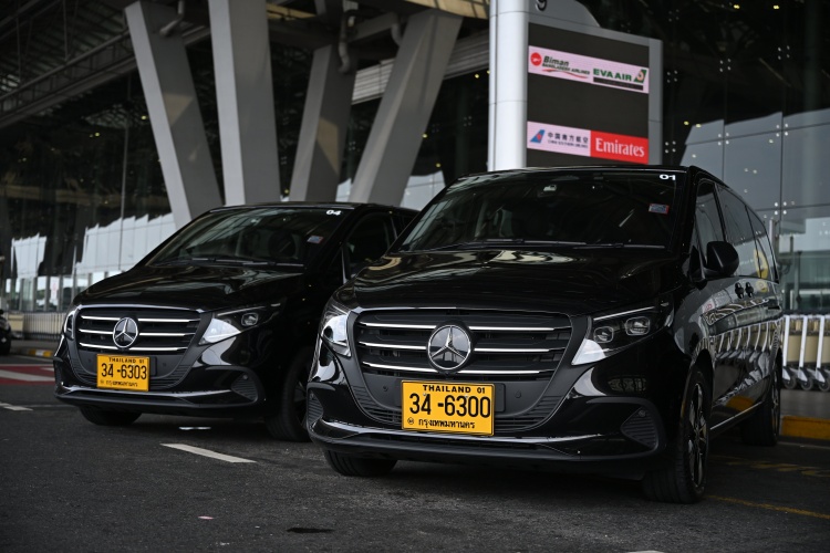 batch_Vito-119-CDI-Tourer-Pro Mercedes-Benz ส่งมอบรถยนต์หรูสำหรับบริการ AOT Limousine จำนวน 60 คัน